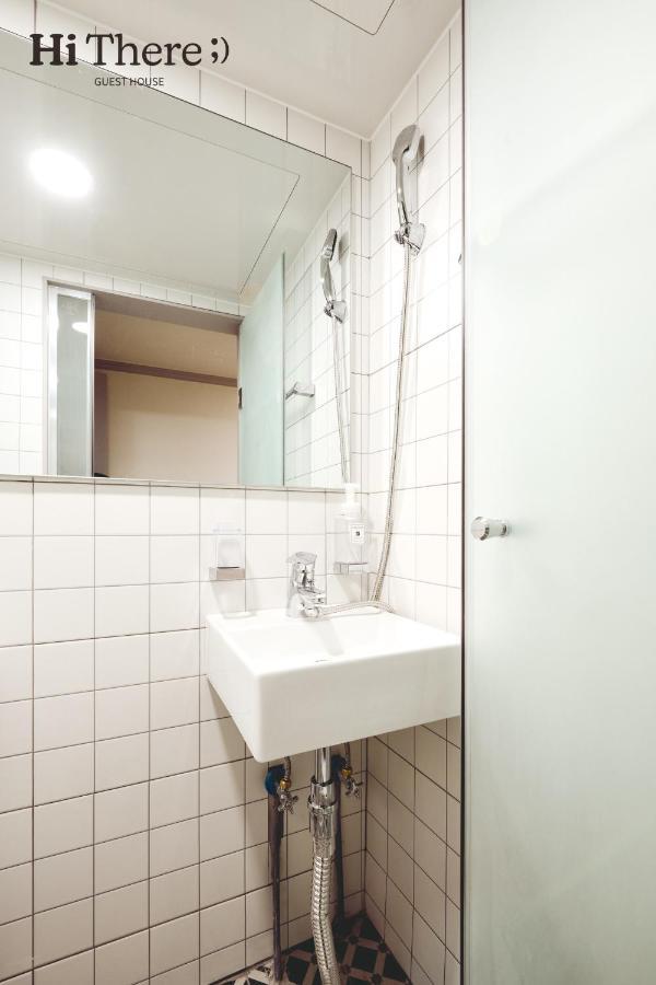 Hithere Guesthouse Seoul Bagian luar foto