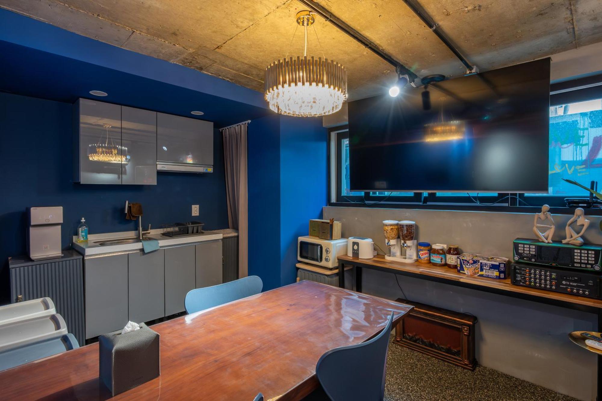 Hithere Guesthouse Seoul Bagian luar foto